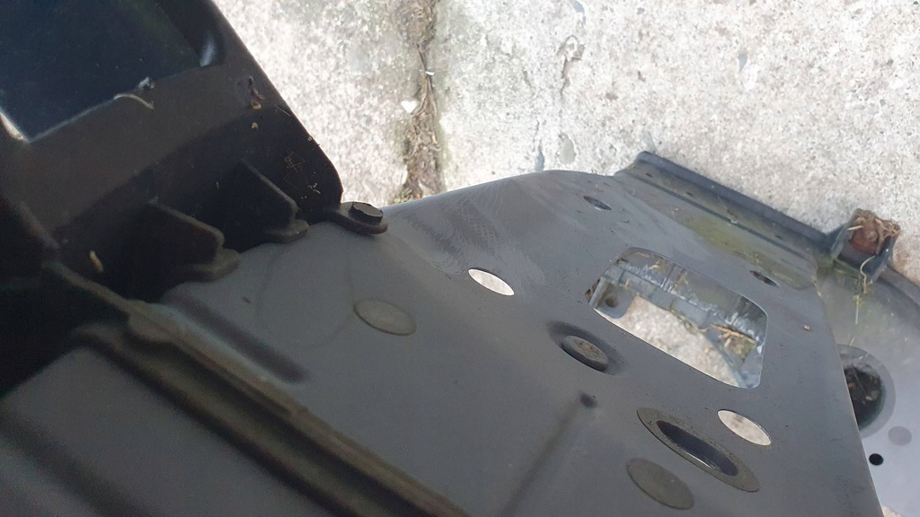 Kia Sportage 4 IV 15- Armare a centurii din față Product image