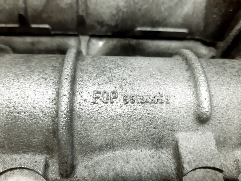 Capacul arborelui cu came 55194358 Opel Astra 1.9 CDTI 150HP Product image