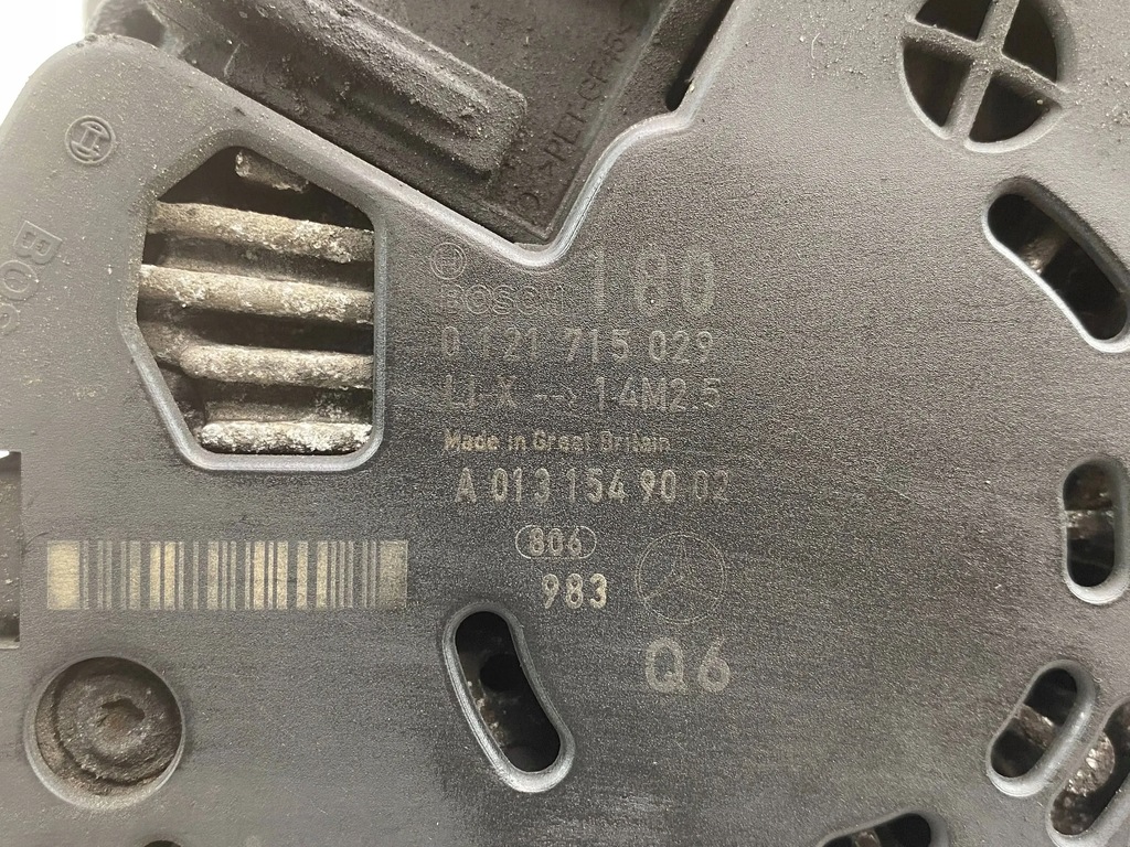 Mercedes-Benz W204 W211 2.2 CDI OM 646 ALTERNATOR A0131549002 Product image