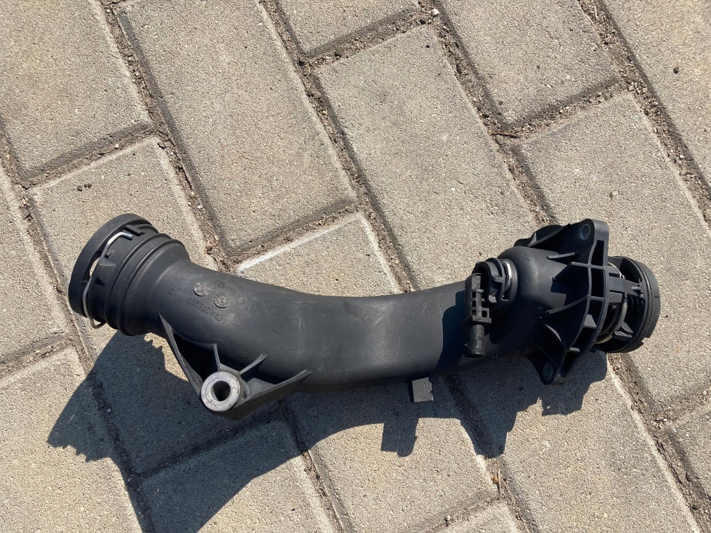 Termostat de răcire Mercedes W221 W166 W218 A2782000815 Țeavă motorului Product image