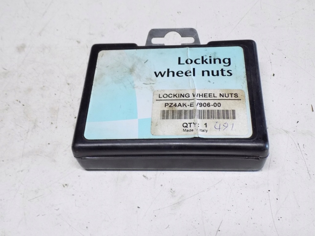 Toyota RAV4 III LIFT Bolt hoți de piulițe Product image