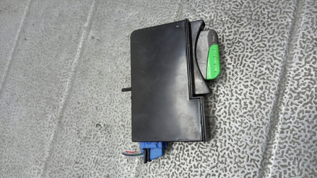 CITITOR DE CARDURI RENAULT VEL SATIS I 03R HB 2.0B 8200224594 Product image