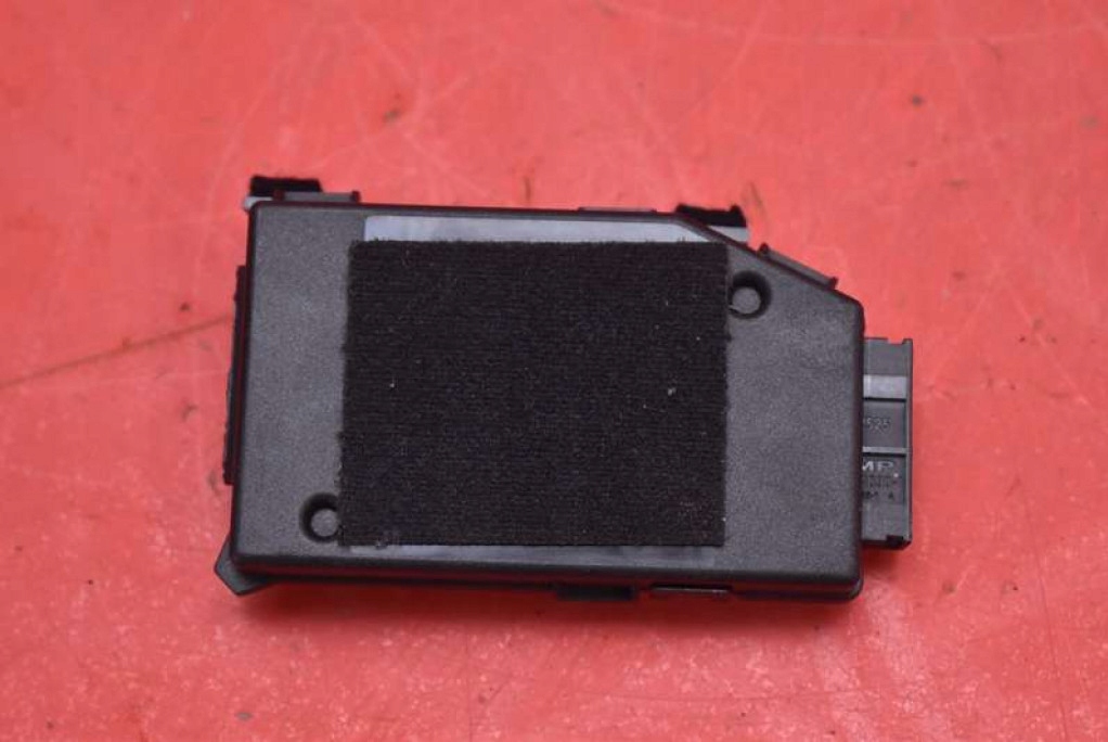 Controlerul modulului de câmp magnetic 5N0919879 VW Tiguan 1 și 07-11 Product image