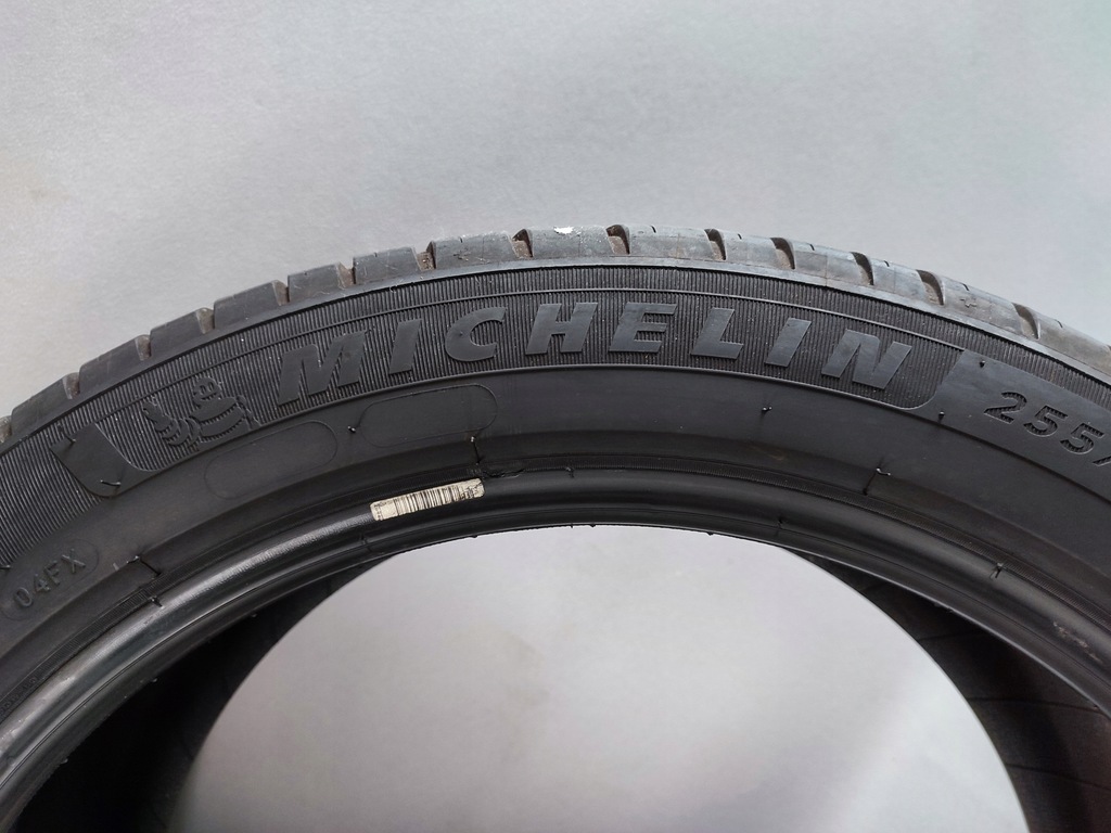 1X ANVELOPE DE VARĂ MICHELIN PILOT SPORT EV 255/45/20 Product image