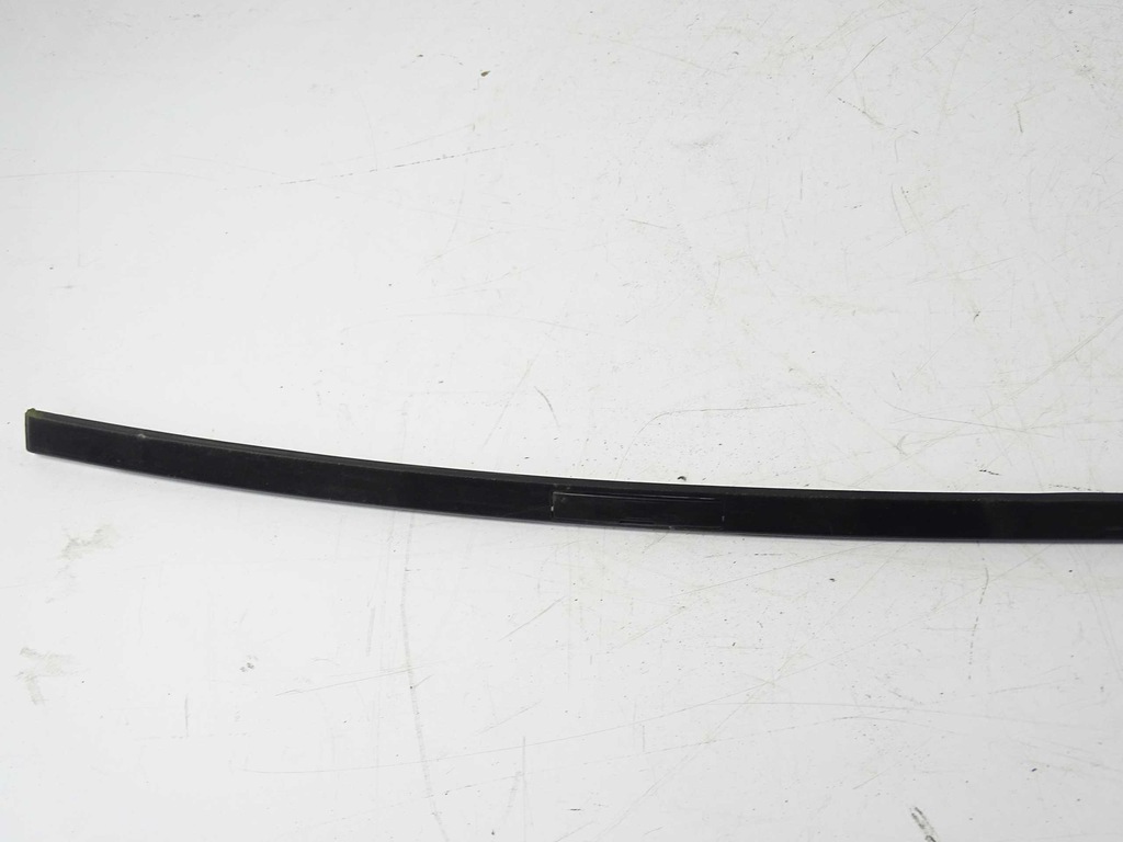 Mercedes CLS W219 BANDA ACOPUS, DREAPTA Product image