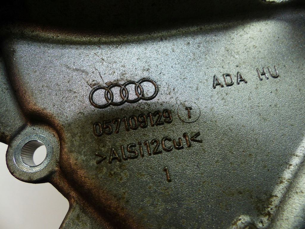 AUDI A8 D4 4H 4.2 TDI CDS TIMING BOX STÂNGA Product image