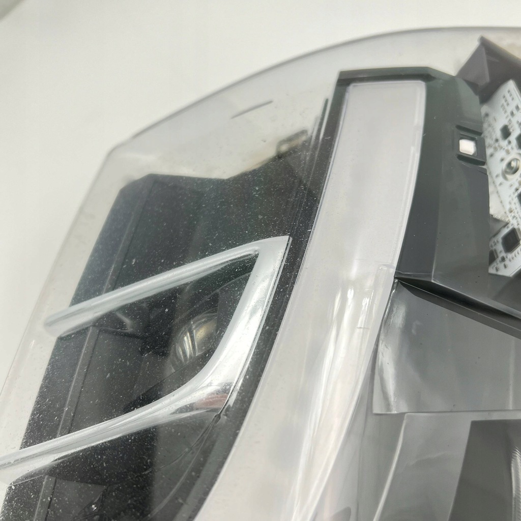 TESLA X HALOGEN LED STÂNGA DRL 103433000A Product image