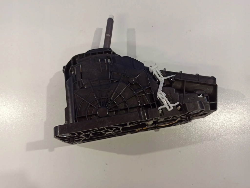 Volvo XC90 2016 Cricuri și schimbătoare Product image
