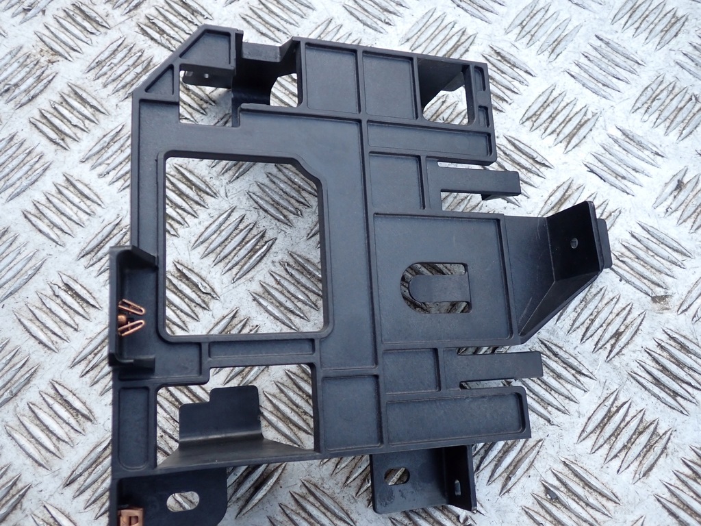 Fixare suport modul radio Chevrolet Corvette C8 2020- Product image