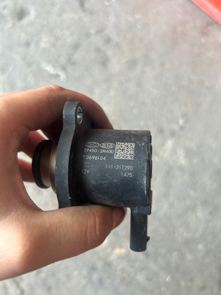 HYUNDAI I30 III 1.0 SENSOR VALVĂ DE VID 39450-2M400 Product image