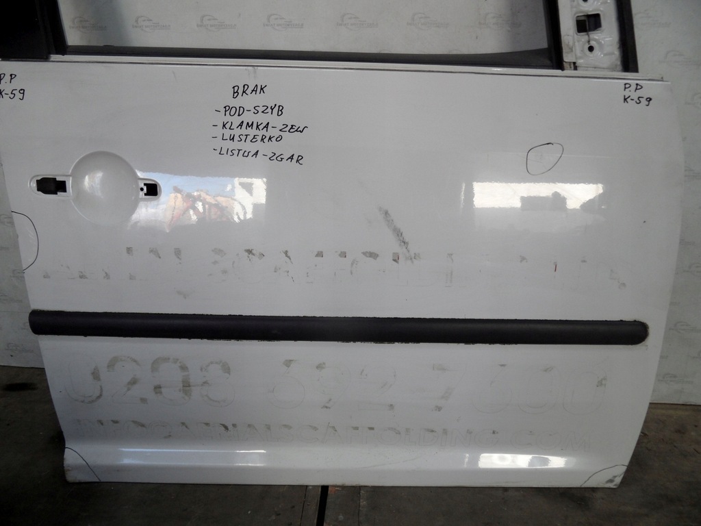 Volkswagen Caddy III Lift 12r Ușă din față Product image