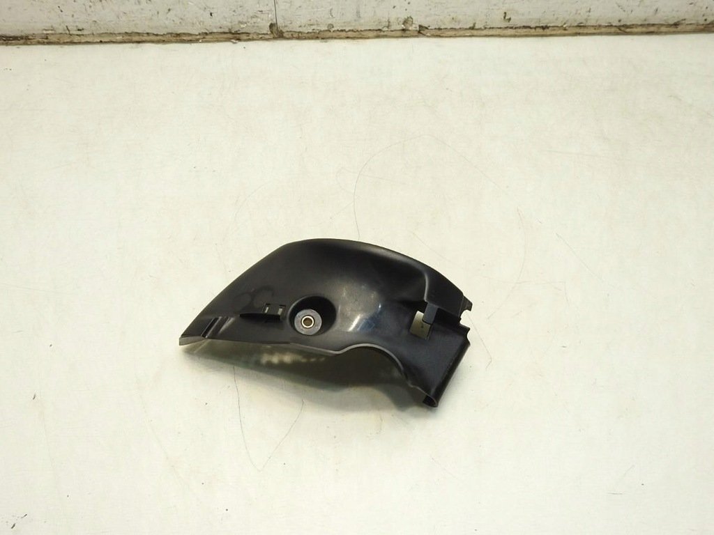 Ghidul curelei din spate stânga Mercedes W204 Product image