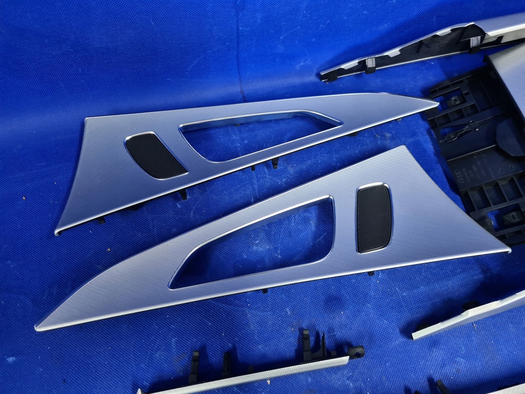 DECORURI SET DUNGI DECORATIVA AUDI A6 C7 4G FISHSCALE UR3 OE Product image