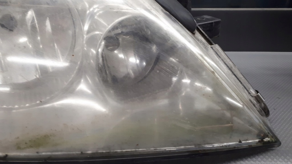 Farul drept Nissan Prim -ministru P12 02R Product image
