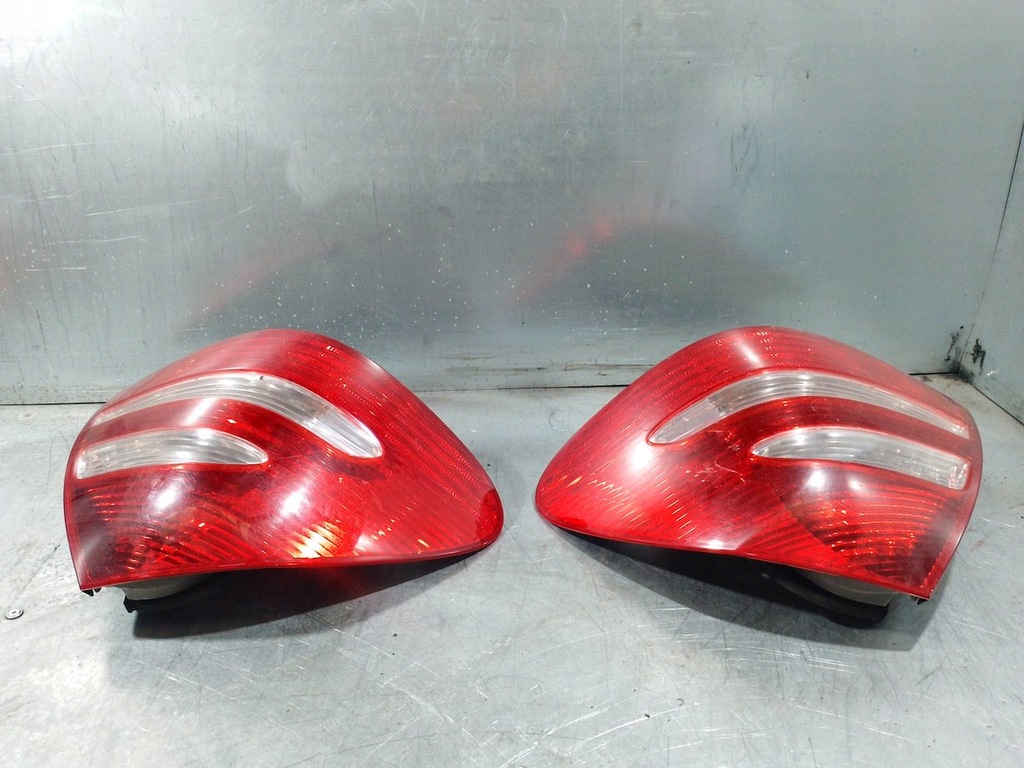 Lămpi din spate Set Mercedes Clasa E W211 A2118200364 A2118200464 Sedan Product image