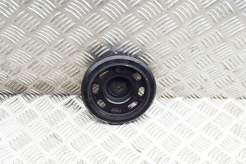 Audi A3 Sportback 8V E-Tron 1.4 Hybrid 110kw Crown Arbore Pulley 04E Product image