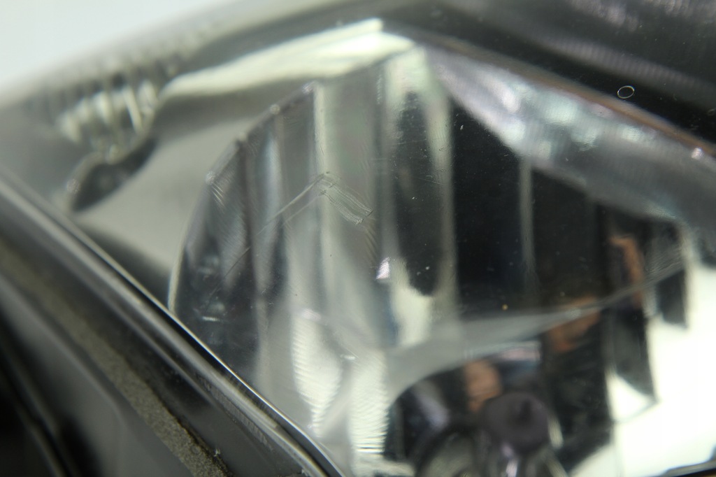SUZUKI DL 1000 V-STROM 02-09 LAMPĂ FAR Product image