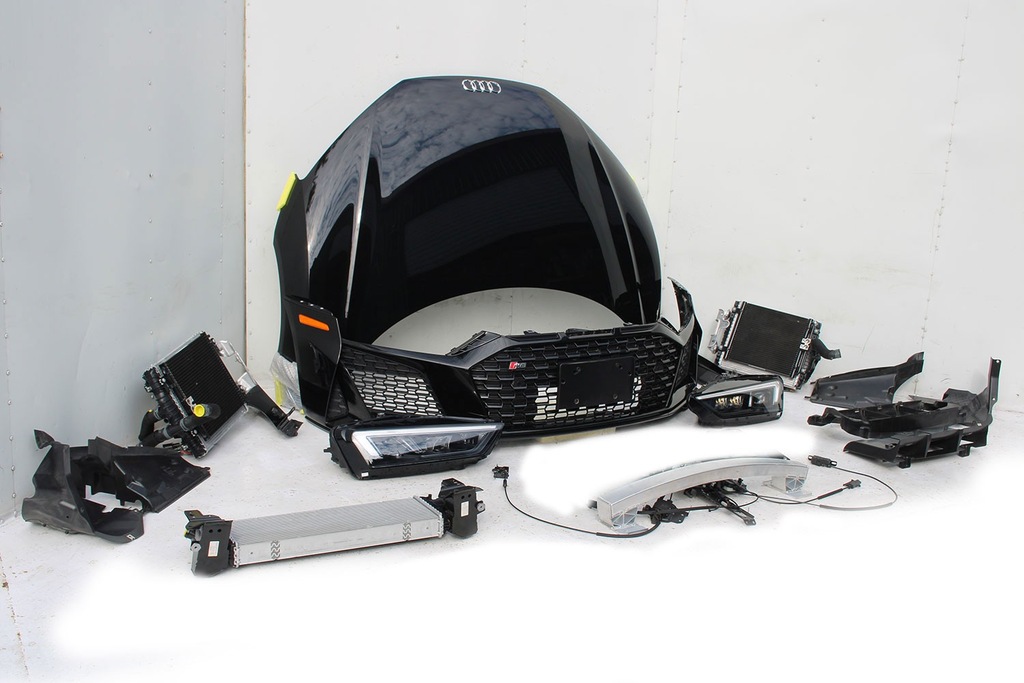 AUDI R8 II Capota fata, aripi, bara de protectie, fascia fata Product image