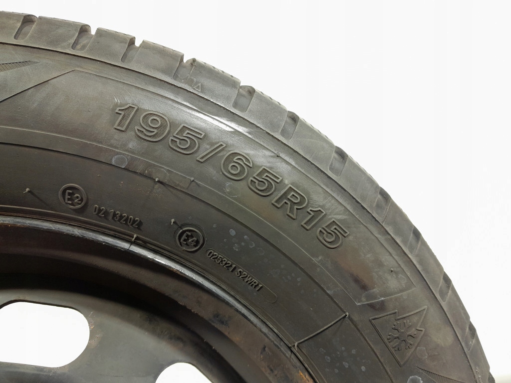 AUDI A3 8L ROATA DE rezerve R15 5X100 195/65 R15 6JX15 1J0601027Q Product image