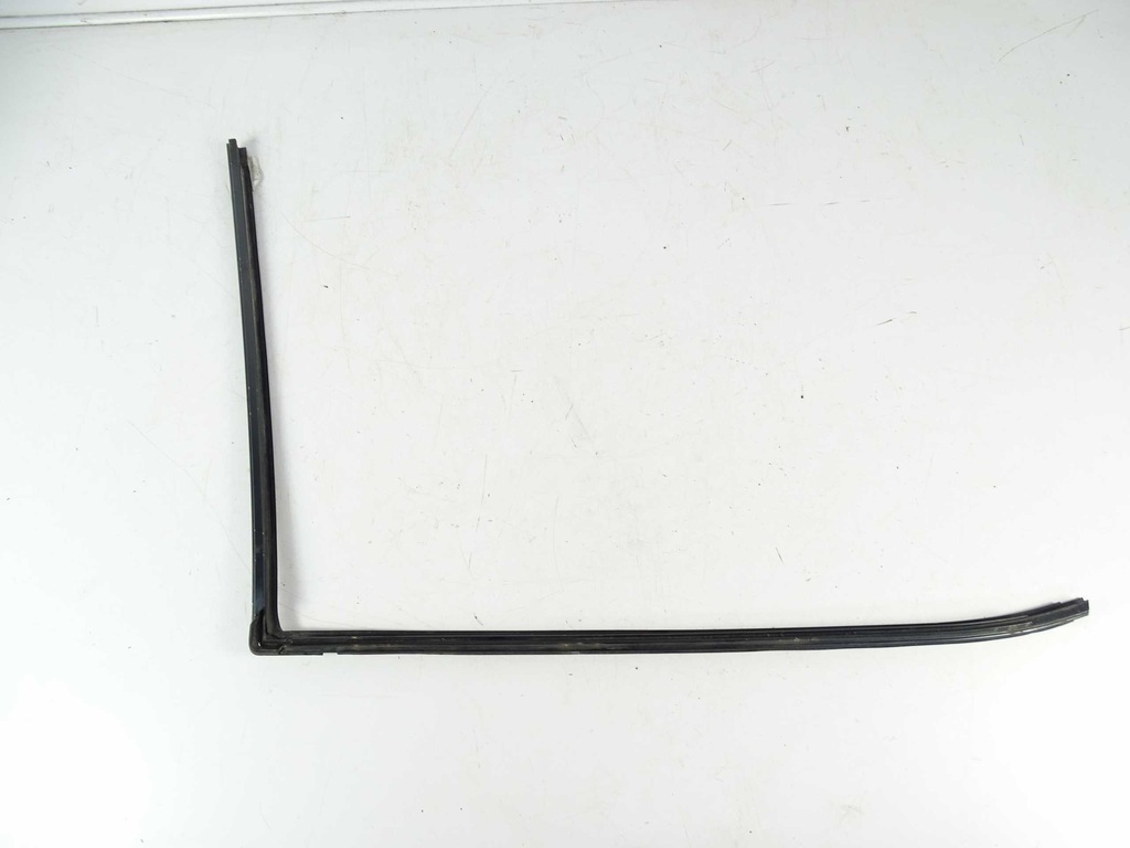 Mercedes Clasa S W140 CAPAC GEAM CADRU DREAPTA SPATE A1406780637 Product image