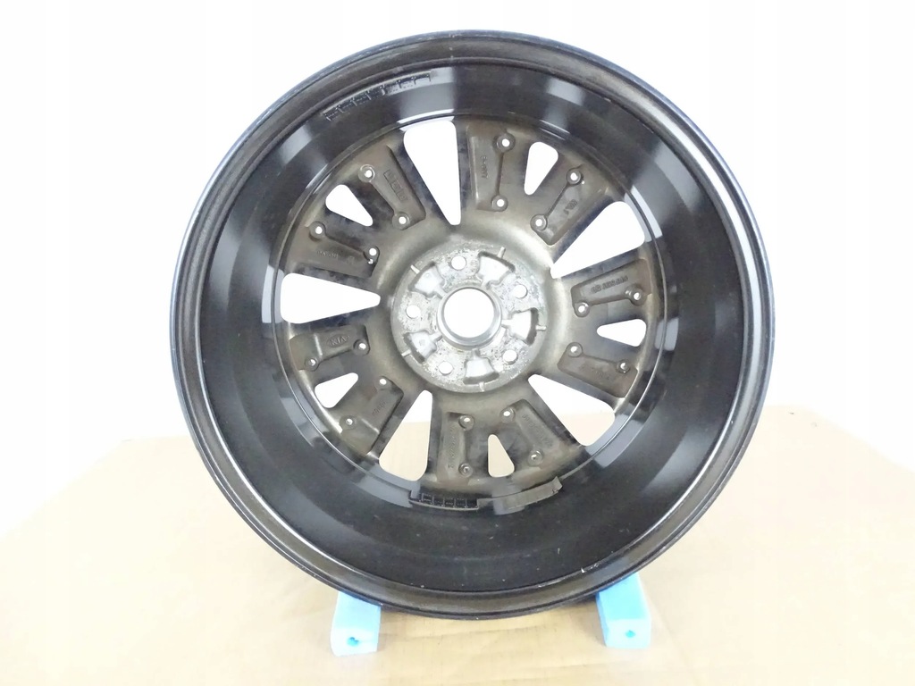 JANTE KIA 7J x 17 ET50 52910-J2000 5X114.3 Product image