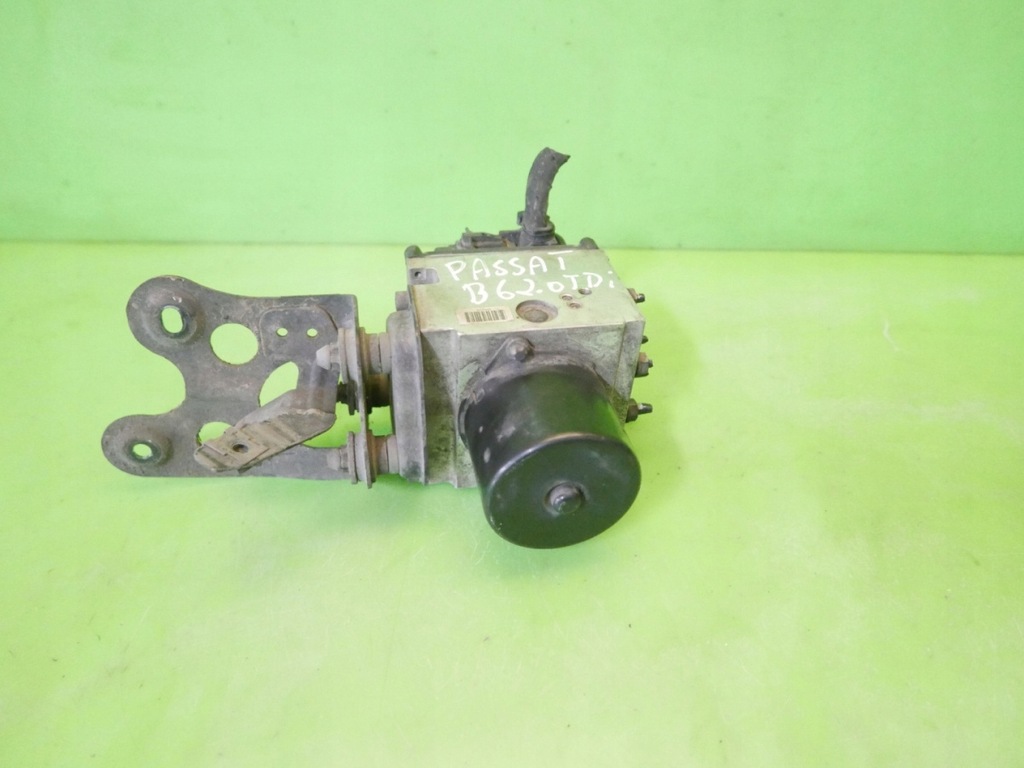Pompa ABS 3C0614095Q TRW VW PASSAT B6 2.0 TDI 16V 05-09 Product image