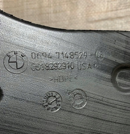 BMW F15 CONDUCTĂ DE ÎNCĂLZIRE ADMISIE DE AER Product image