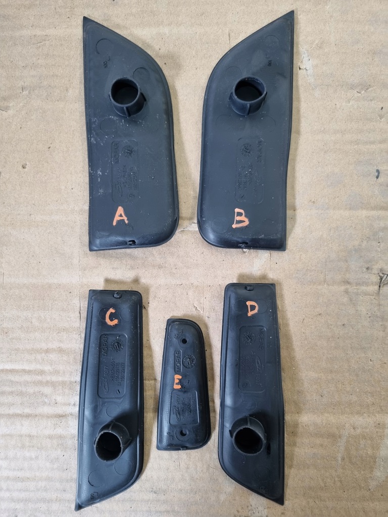 Covor insert usi Alfa Stelvio 156128864 156128842 156129178 156129176 Product image