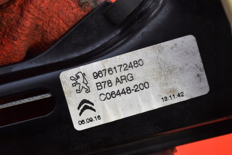GEAM STÂNGA SPATE CITROEN C4 PICASSO 2 II Product image