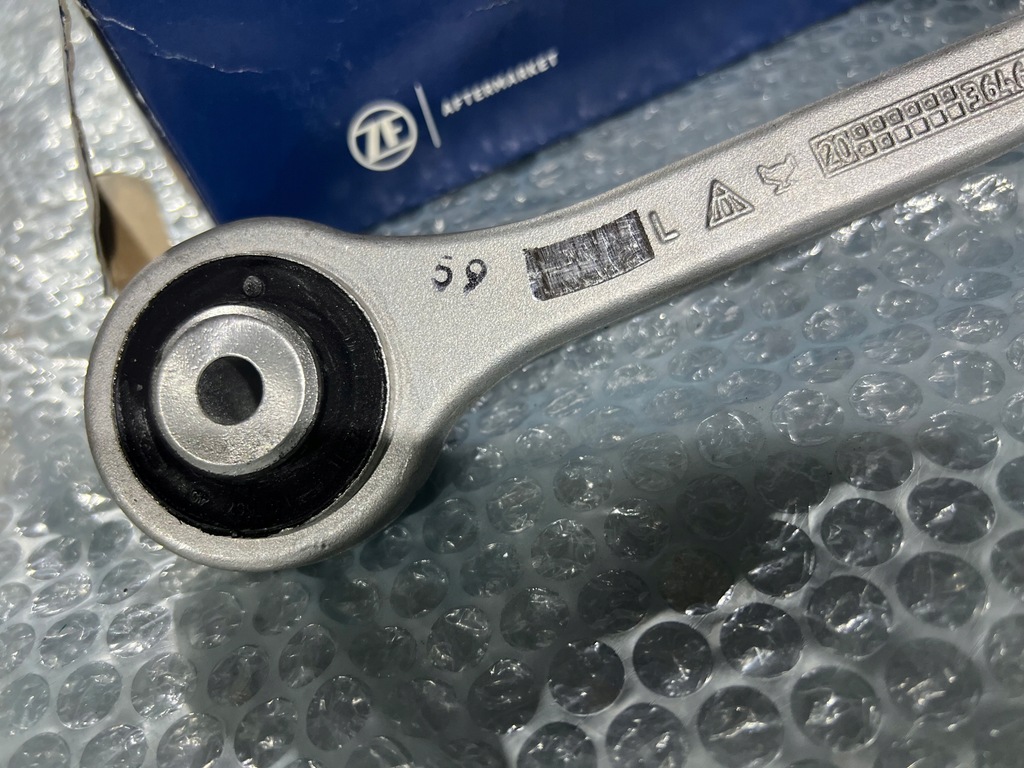AUDI A4 A5 A6 A7 BRAT COMANDĂ SUPERIOR, FAȚĂ STÂNGA 35685 01 Product image