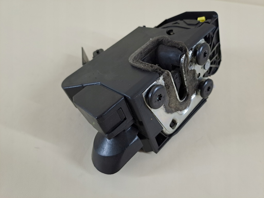 BLOCARE UȘĂ FAȚĂ STÂNGA FAȚĂ ȘOFER STÂNGA DACIA LOGAN 3 21 martie Product image
