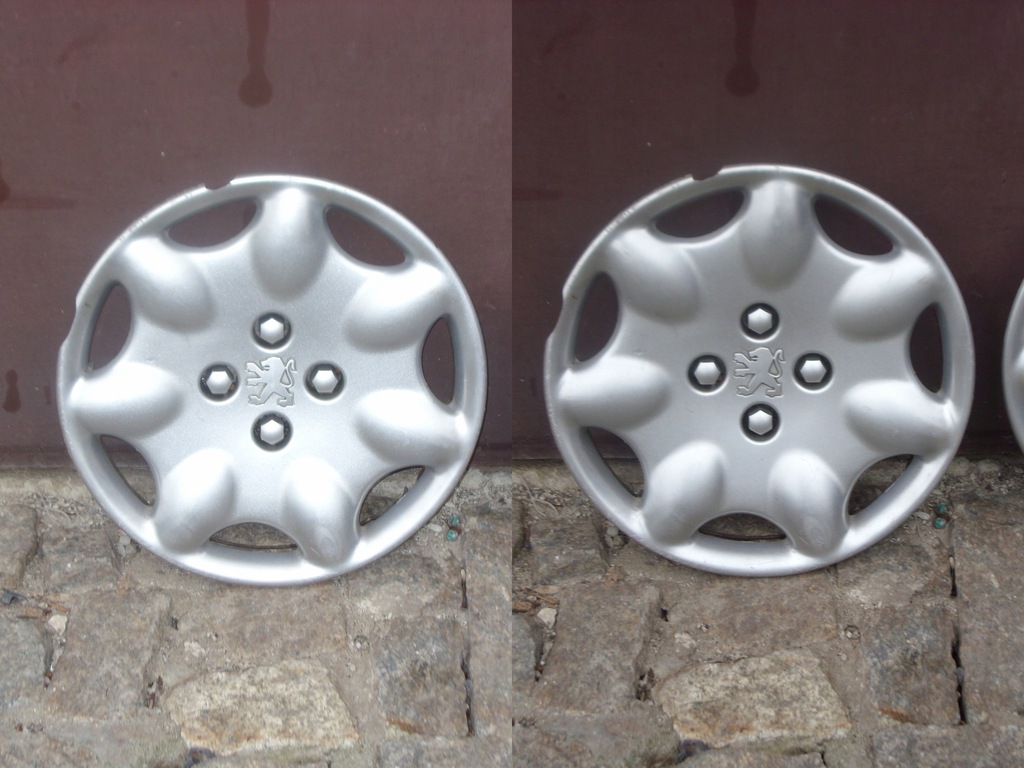 PEUGEOT 106 HUBCAPS ORIGINALE 13" 9628301877 Product image