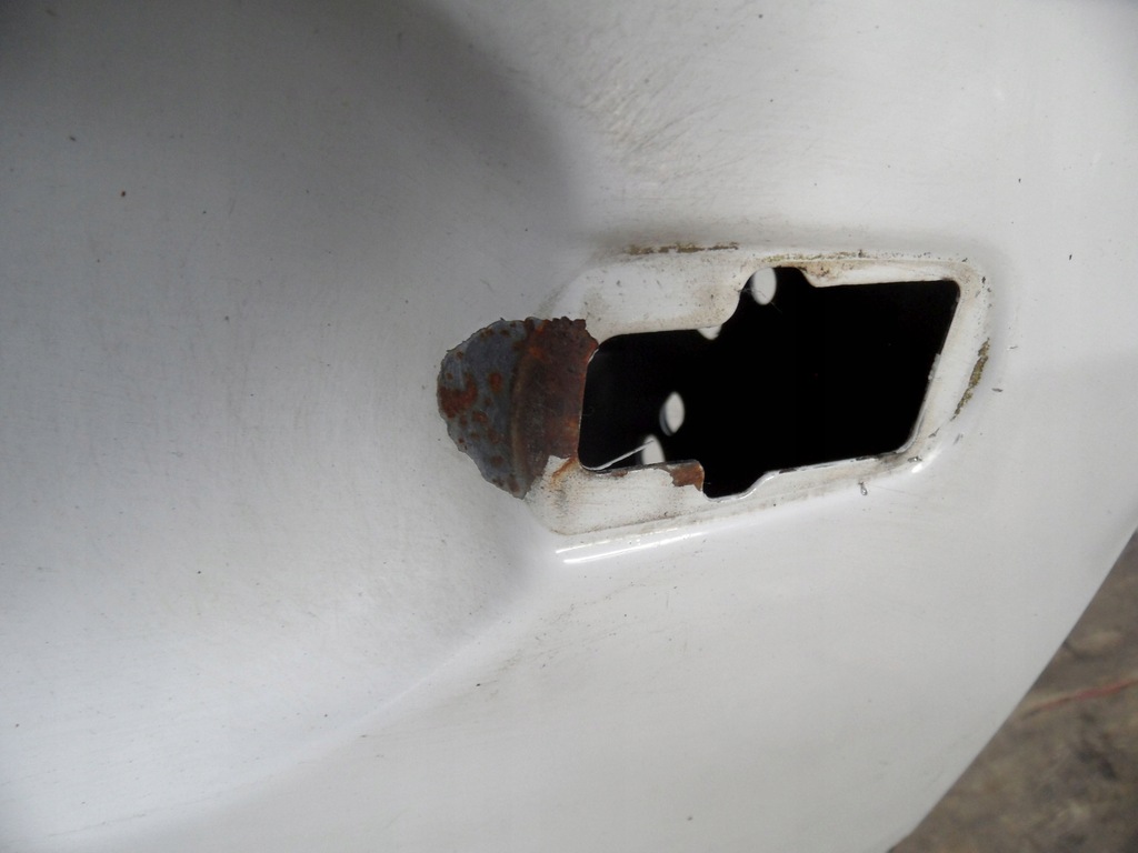 Citroen Berlingo II Ridicați 15r ușa stângă din spate Product image