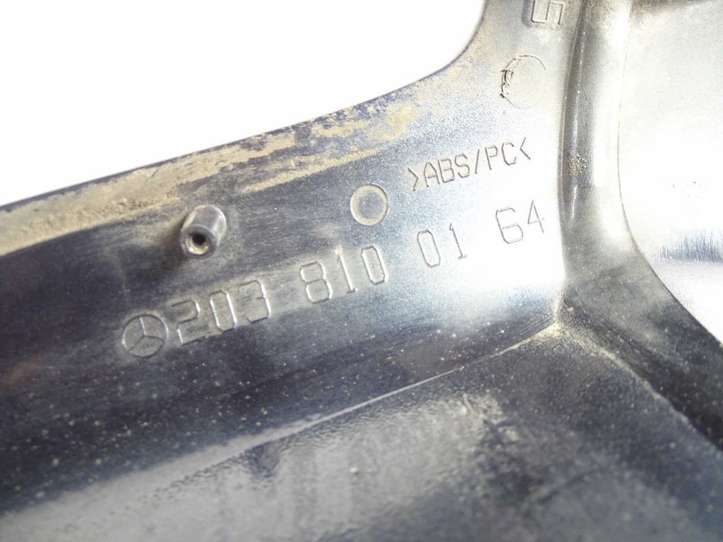 Mercedes Clasa C W203 CARCASA OGLINZĂ, FAȚĂ STÂNGA Product image