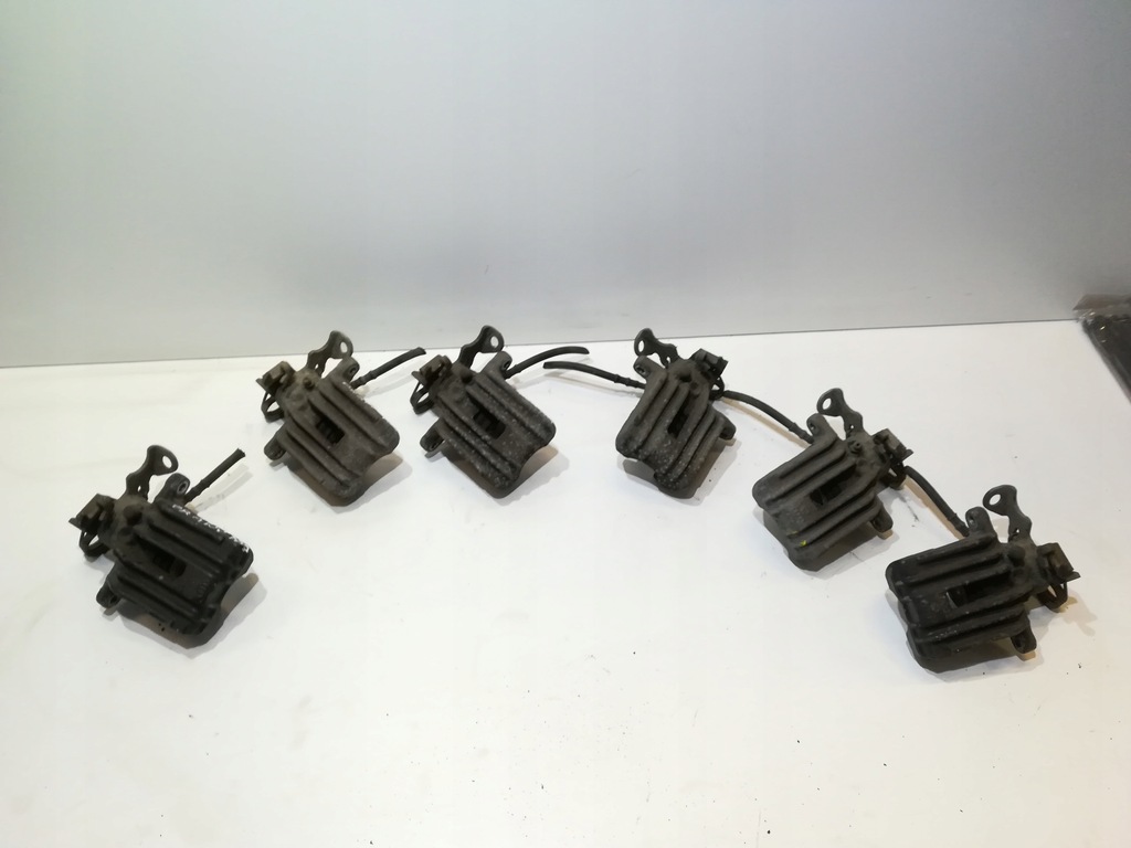 ETRIER DE FRANA SPATE DREAPTA/STANGA VW PASSAT B5 FL Product image