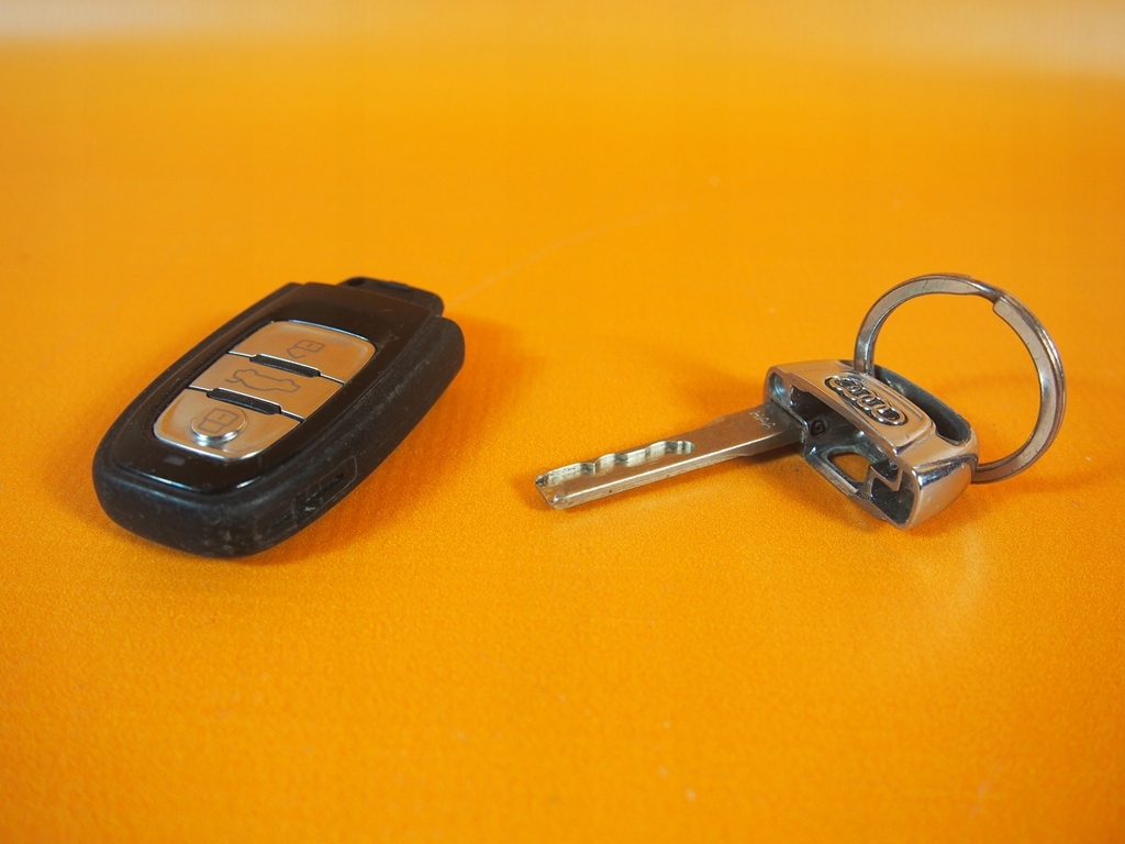 Audi A7 4G Cheie ORIGINALA 4k0959754k Product image