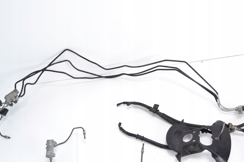 YAMAHA FJR 1300 conducte de frana 13-15 Product image