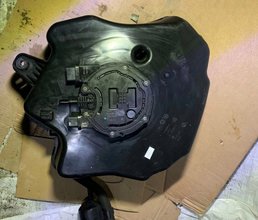 BMW X3 G01 X4 G02 CUREA REZERVOR/POMPA ADBLUE ACT KP Product image