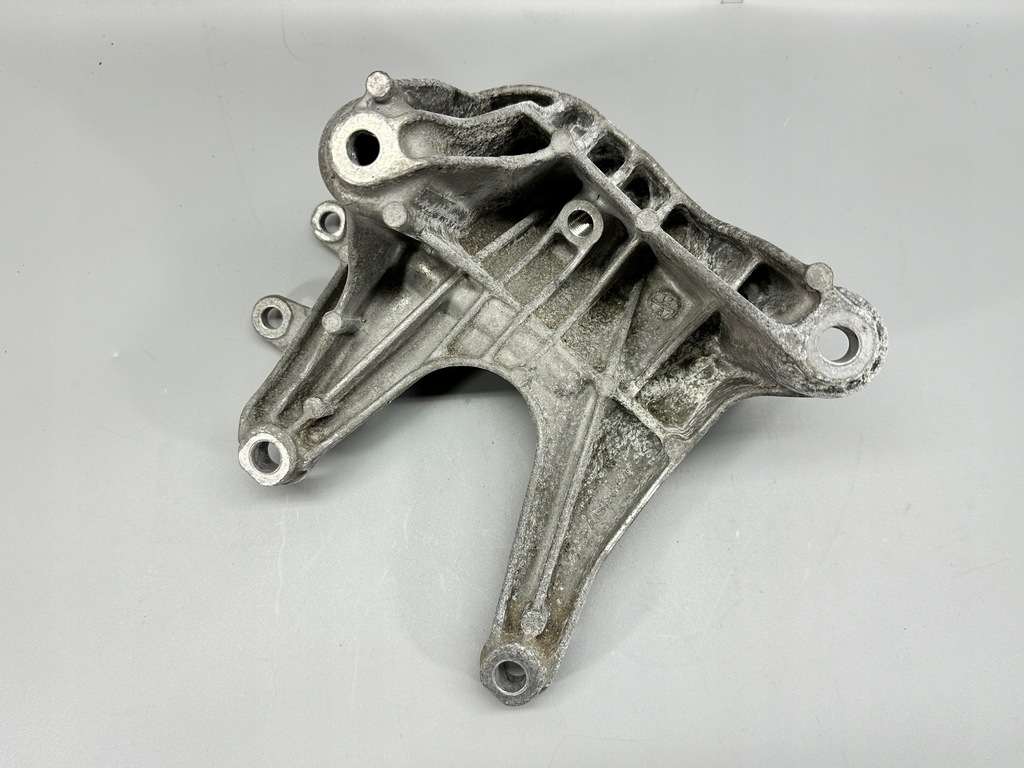 AUDI Q7 SQ7 Q8 SQ8 II 4M 4.0 TFSI DREAPTA SUPORT MOTOR DREAPTA Product image