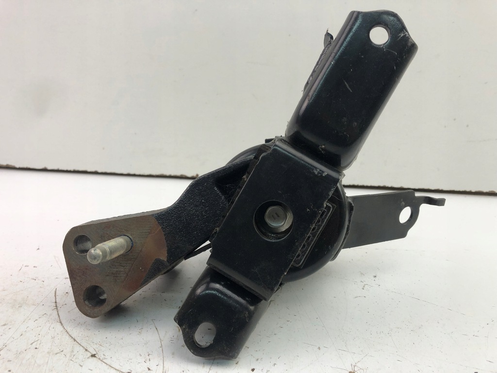 Toyota Yaris III 1.5 hibrid, suport dreapta motor C2 Product image