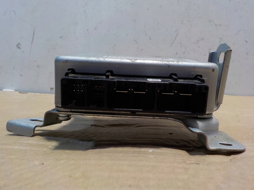 TOYOTA YARIS III 2013R D4D MODUL SERVODIRECȚIE 89650-0D293 Product image