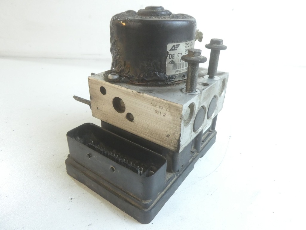Pump ABS VW Sharan Scaun Alhhmbra 1.9TDI 7M3614111Q 7M3907379C Product image