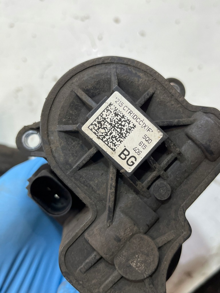 MOTOR MANUAL VW GOLF VII 5Q0615405BG Product image