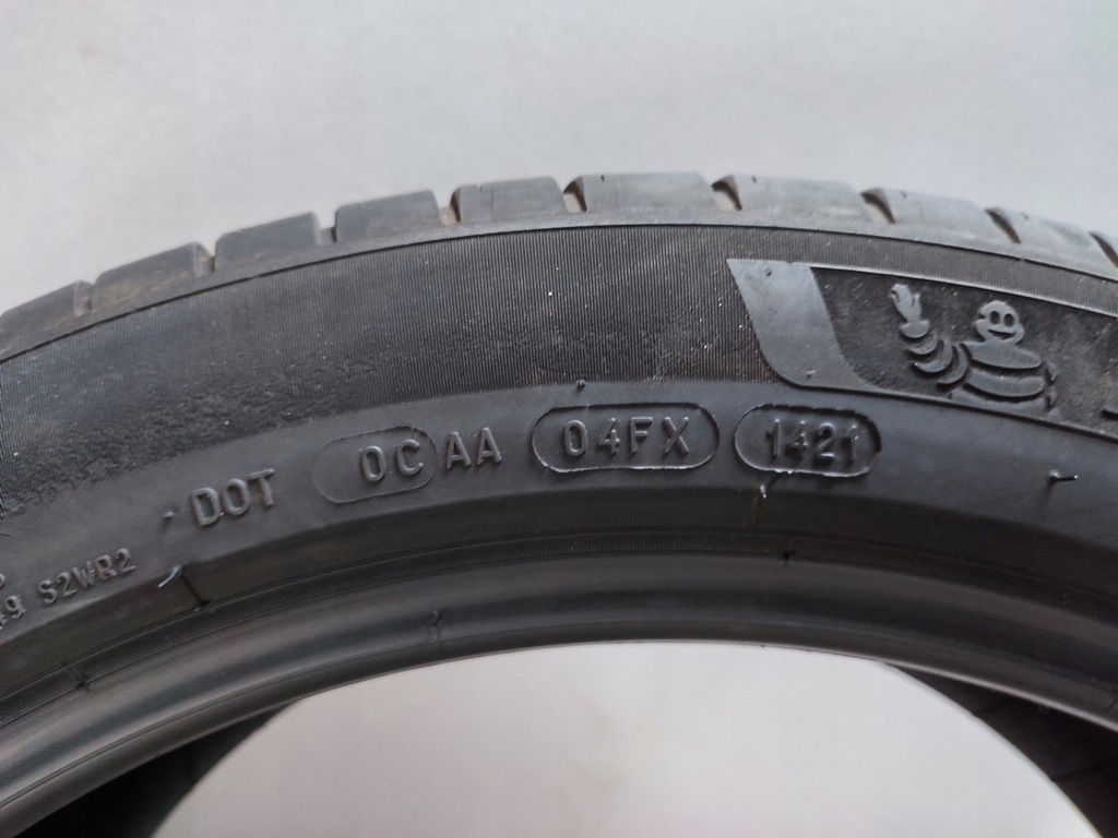 1X ANVELOPE DE VARĂ MICHELIN PILOT SPORT EV 255/45/20 Product image