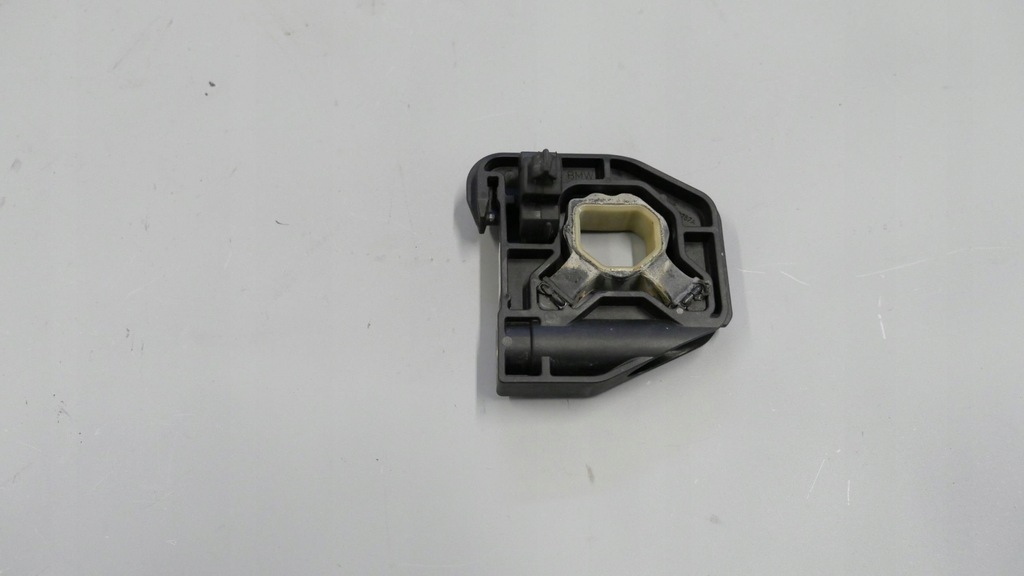 BMW F20 F21 F30 F31 MÂNER SUPORT RADIATOR STÂNGA 8620732 Product image