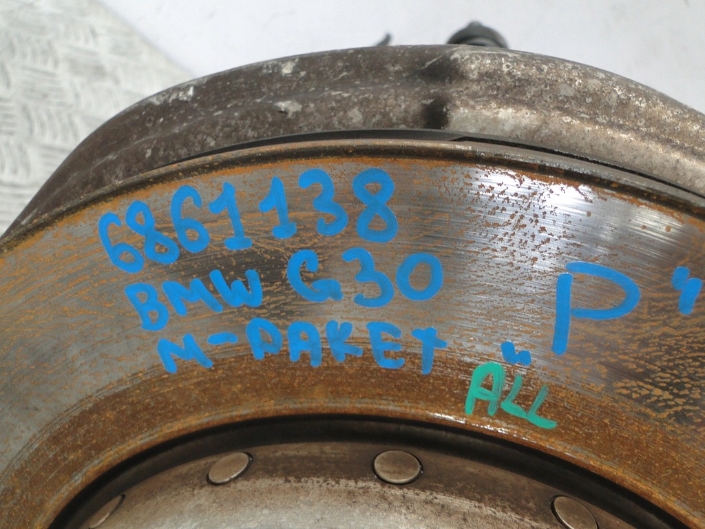 Fusa spate BMW 5 G30 2.0D 4X4 2021 LIFT M PACHET 6861138 6861137 Product image
