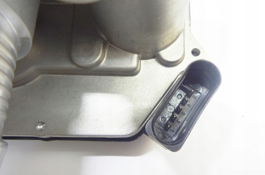 TDI Throttle 03L128063AC 03L128063G 03L128063K 03L128063R 03L128063T Product image