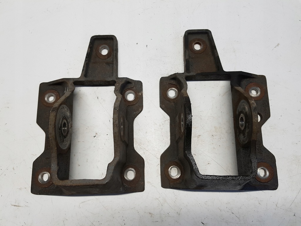 FORD TRANSIT MK8 arc mount yoke spate Product image