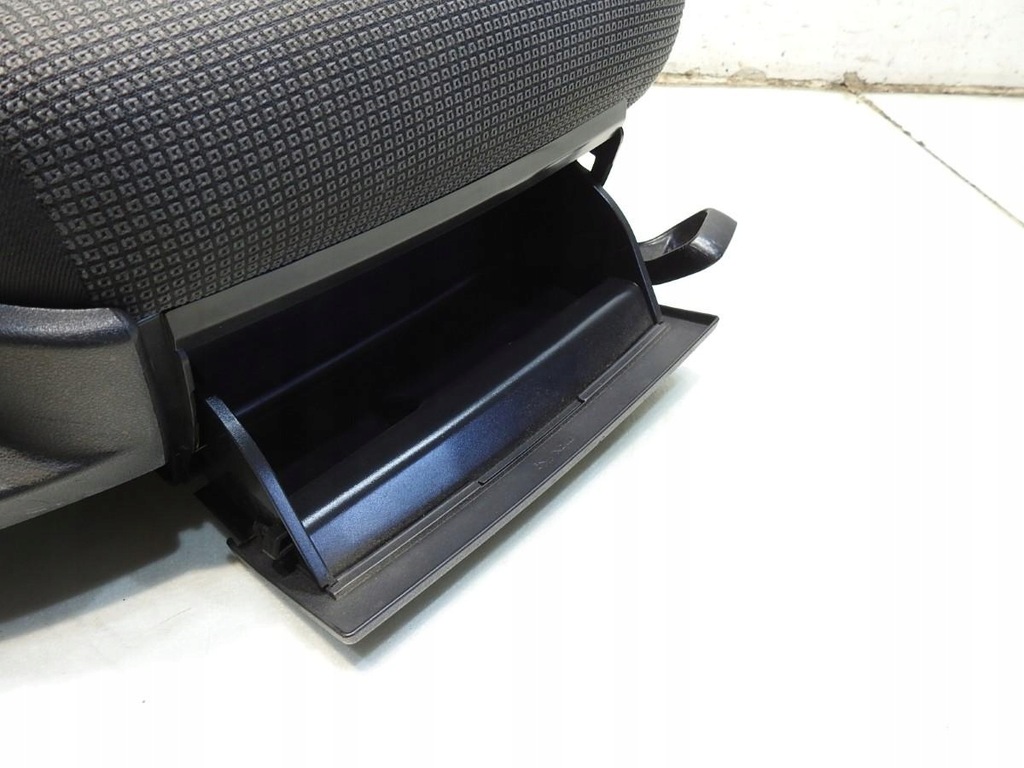 Fotoliu din față dreapta Audi A3 8PA Sportback Product image