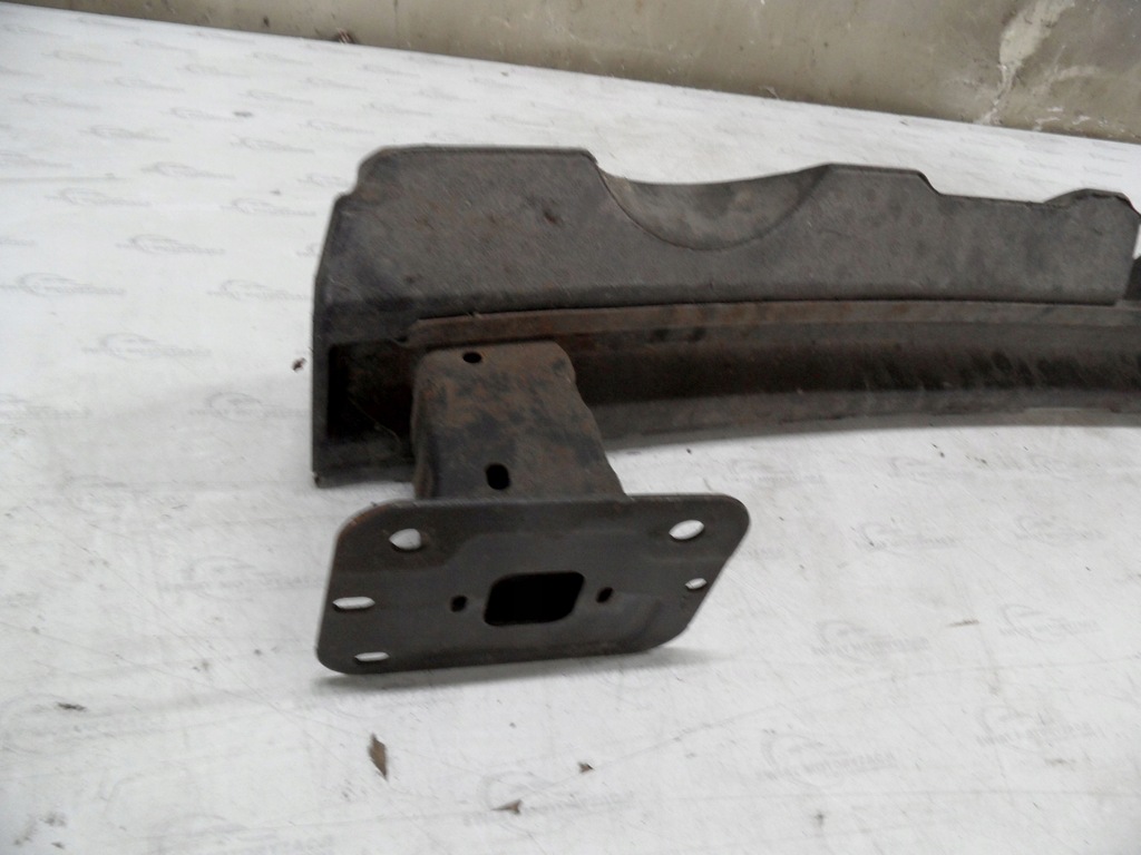 Ford KUGA MK1 și 10R fascicul de protecție spate 8v41-17955-AB 8V41-17954-AB Product image
